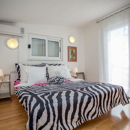 Apartments Lux Makarska Exterior photo